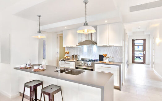 Modern Condo for Rent